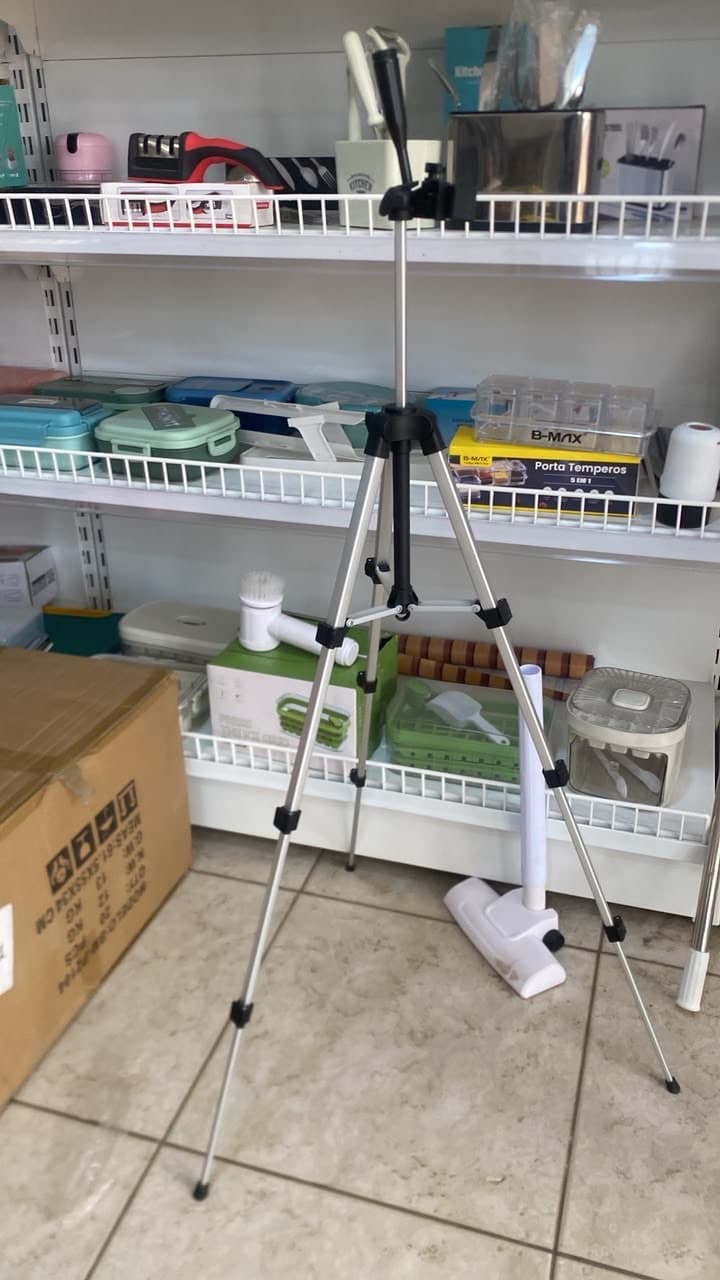 Tripod stand